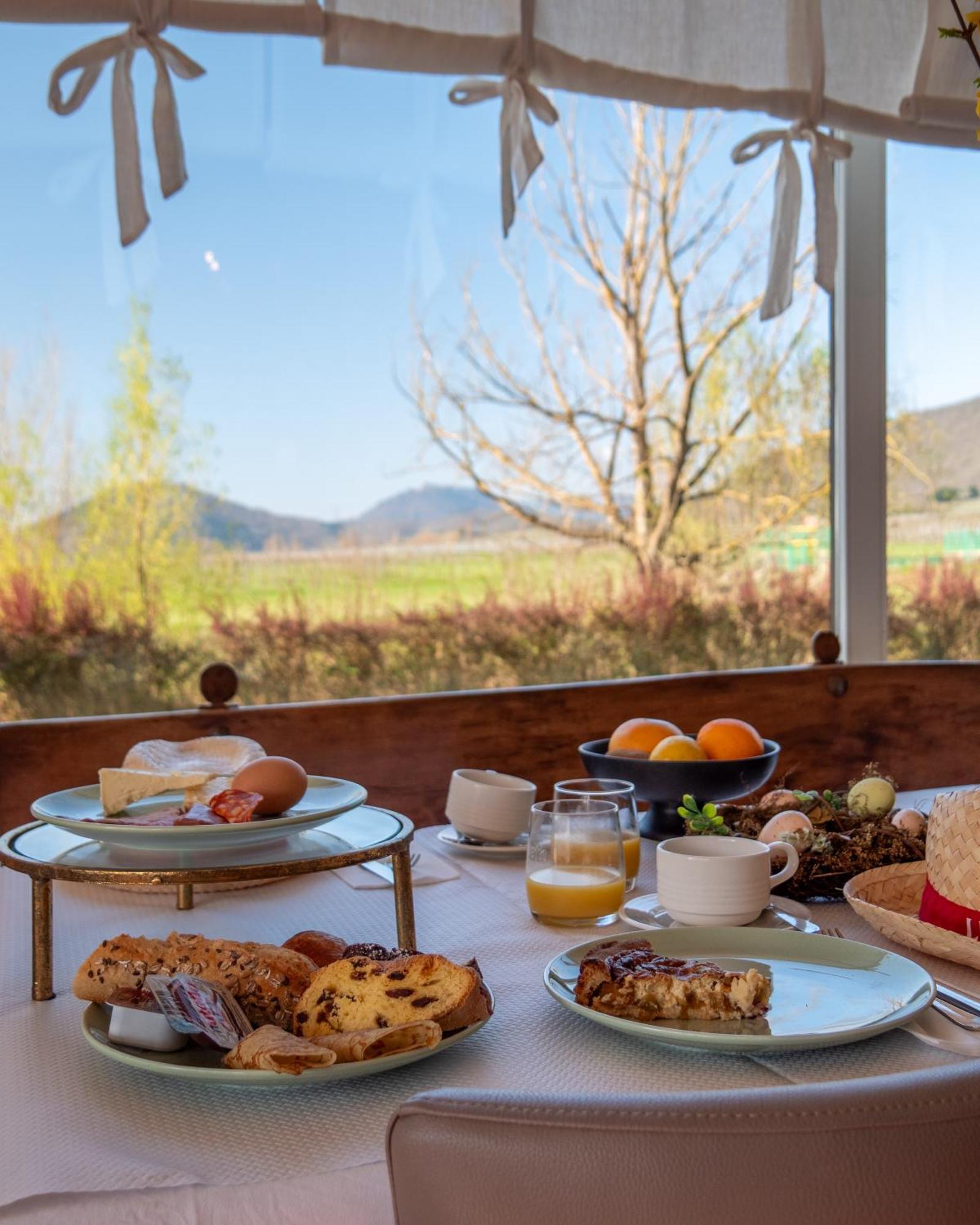 Hotel Restaurant Verger Des Chateaux, Route Des Vins Haut-Koenigsbourg Dieffenthal Kültér fotó